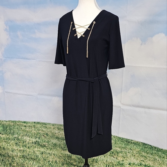 MSK | GOLD CHAIN EMBELLISHED HIGH ELBOW SLEEVE KNEE LENGTH DRESS - Picture 7 of 16